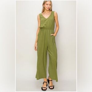 Double Zero linen Jumpsuit moss Green Sleeveless